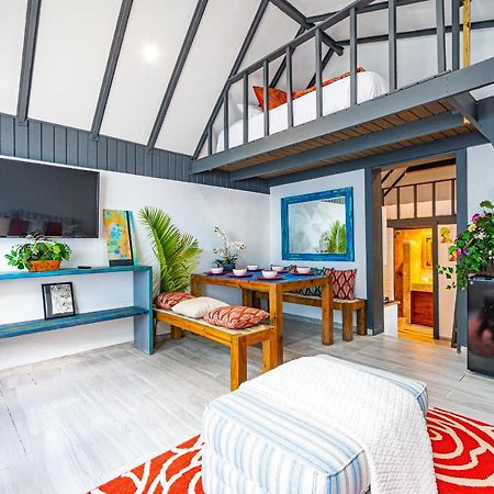Saunders 2Bd Beach Cottage Нассау Екстер'єр фото